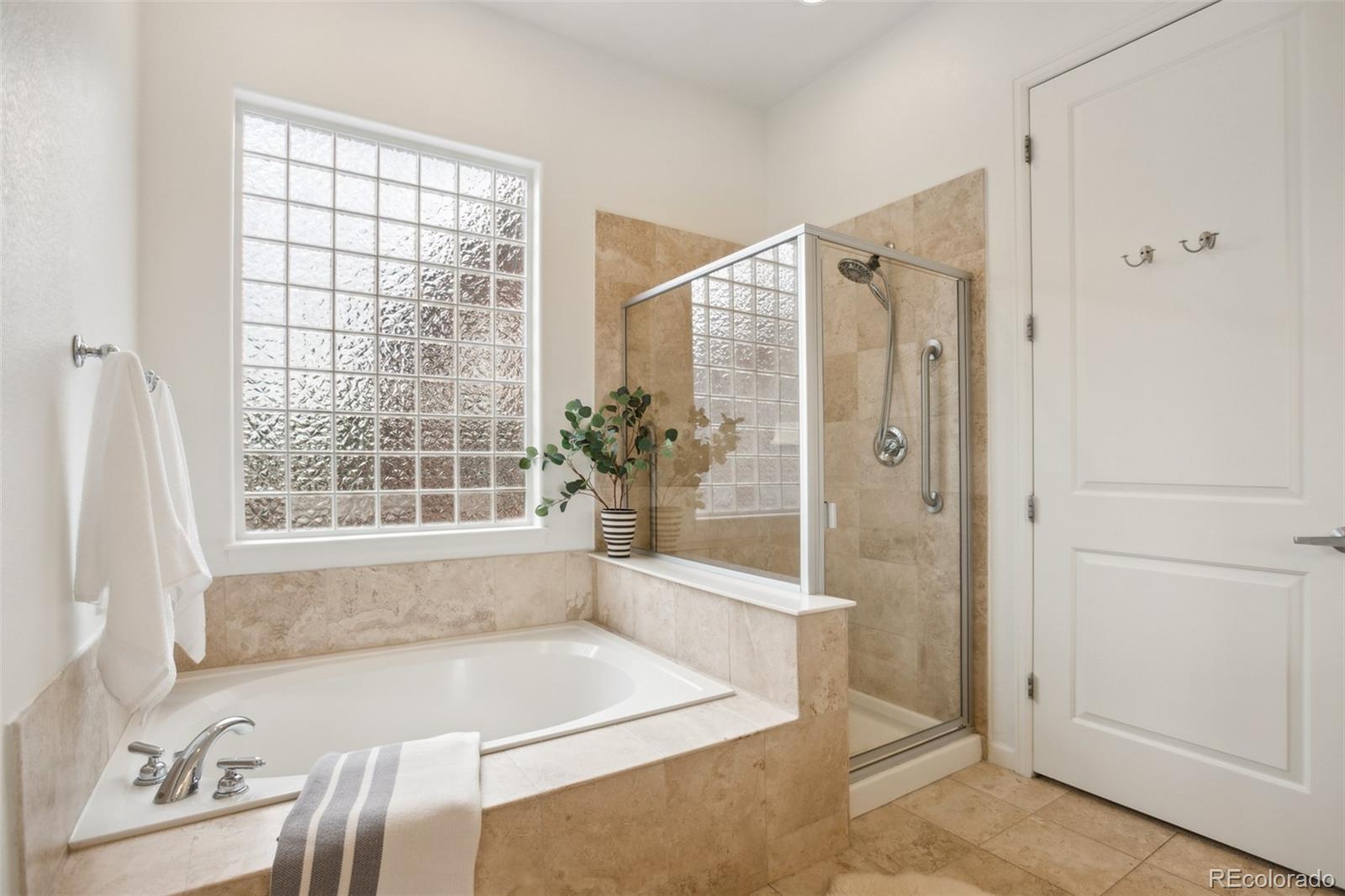 2100 N Humboldt Street Unit: 302