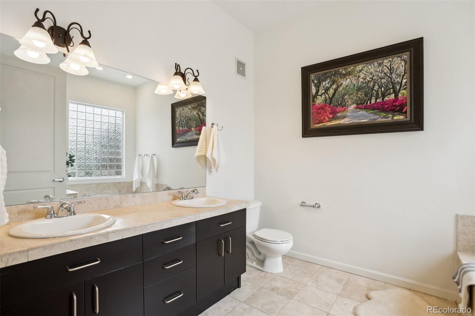 2100 N Humboldt Street Unit: 302