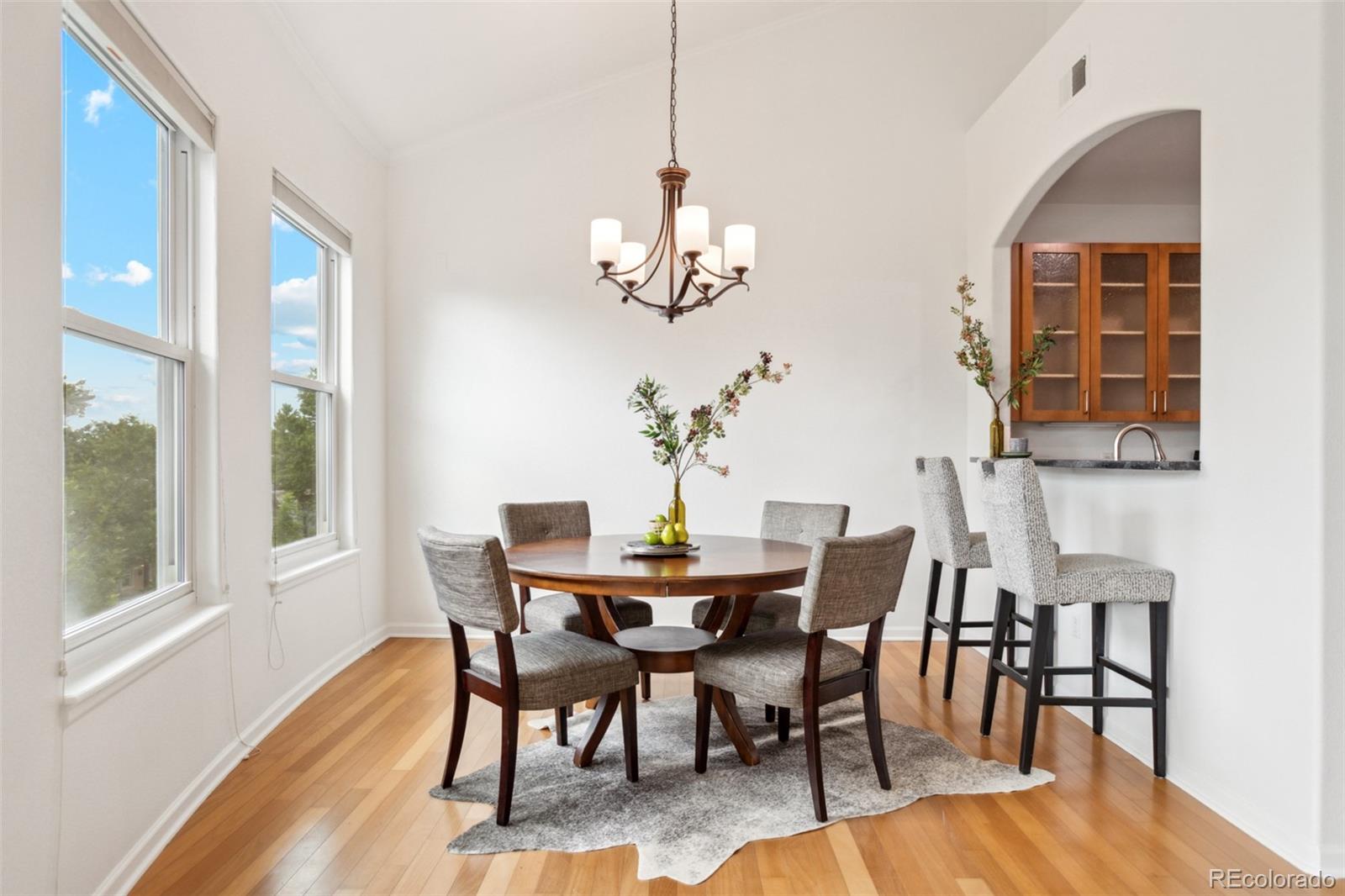 2100 N Humboldt Street Unit: 302