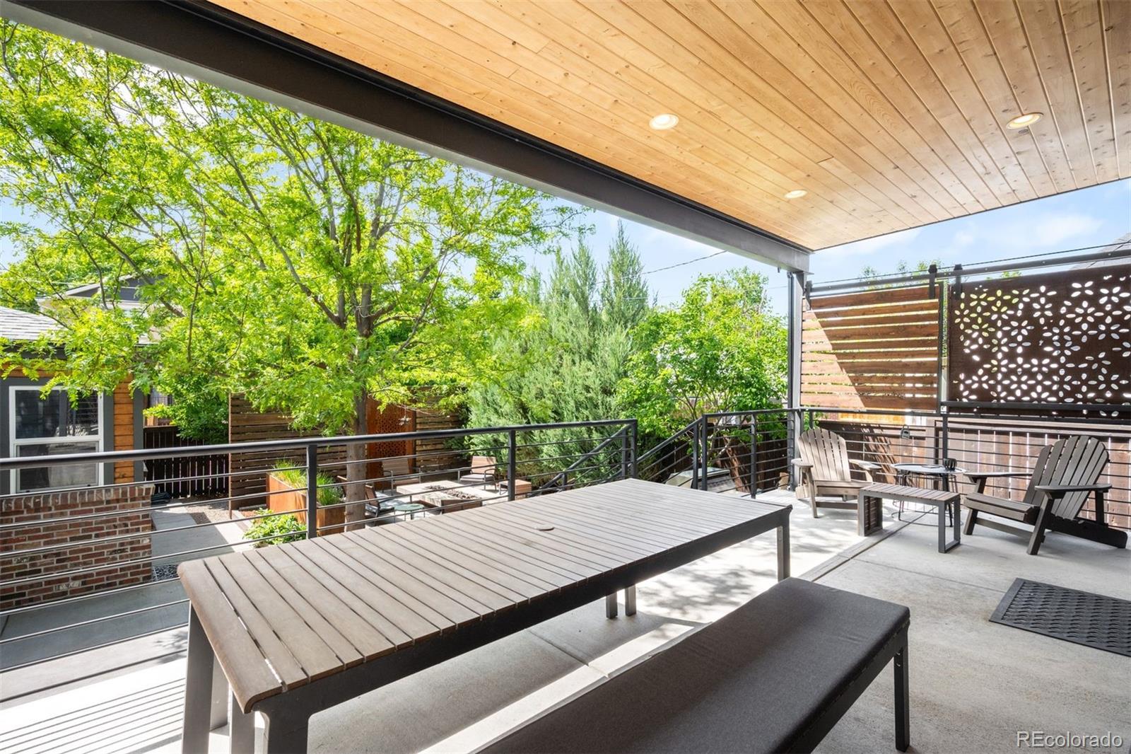 2669 N Cherry Street