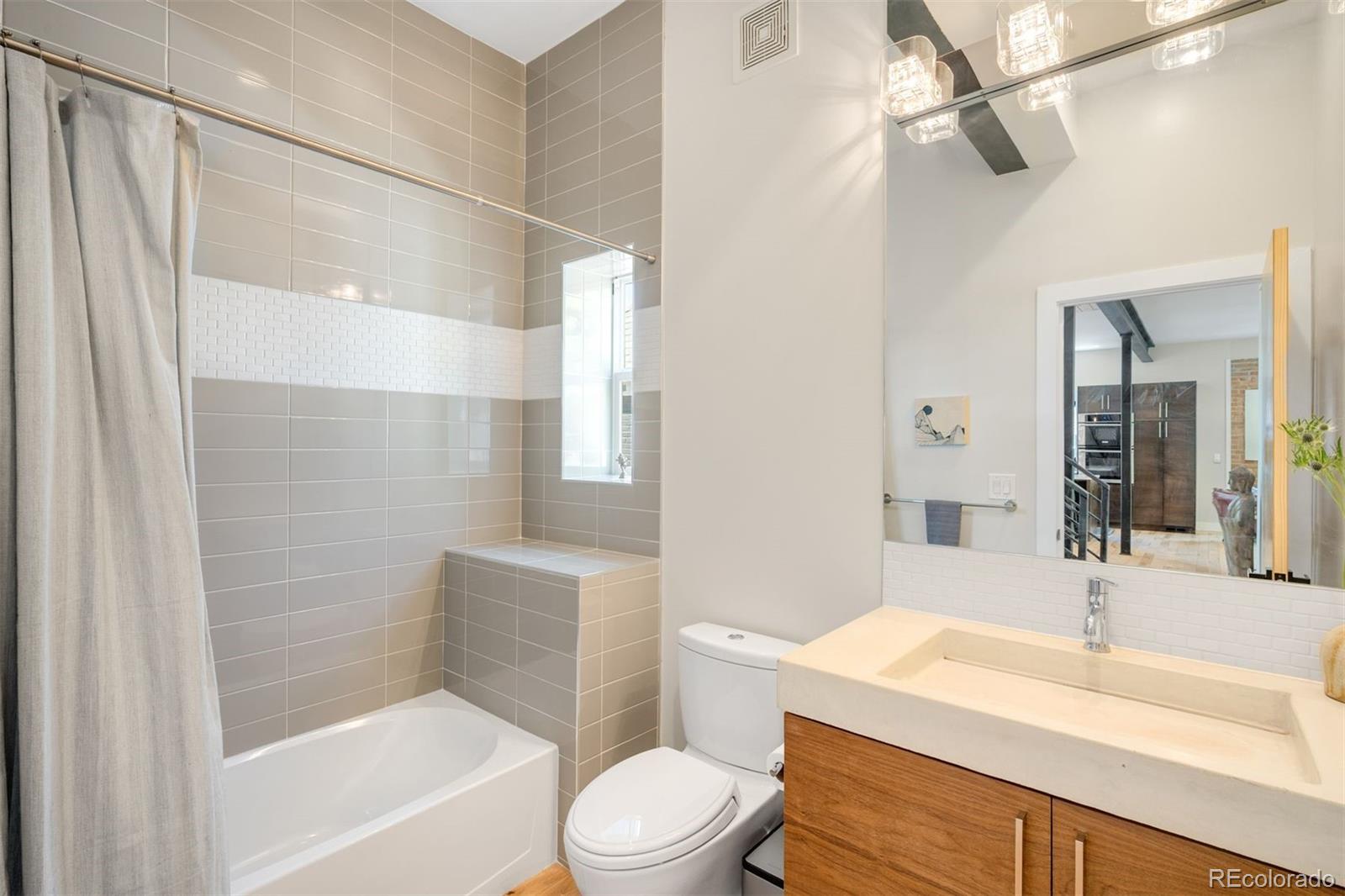 2669 N Cherry Street