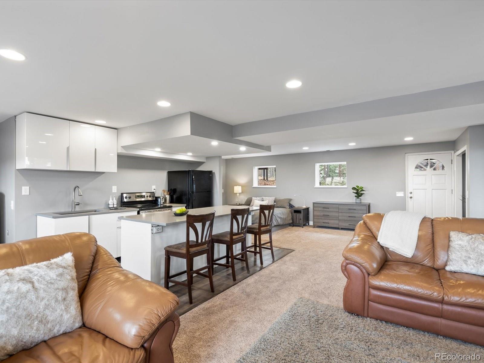 475 Colorow Road