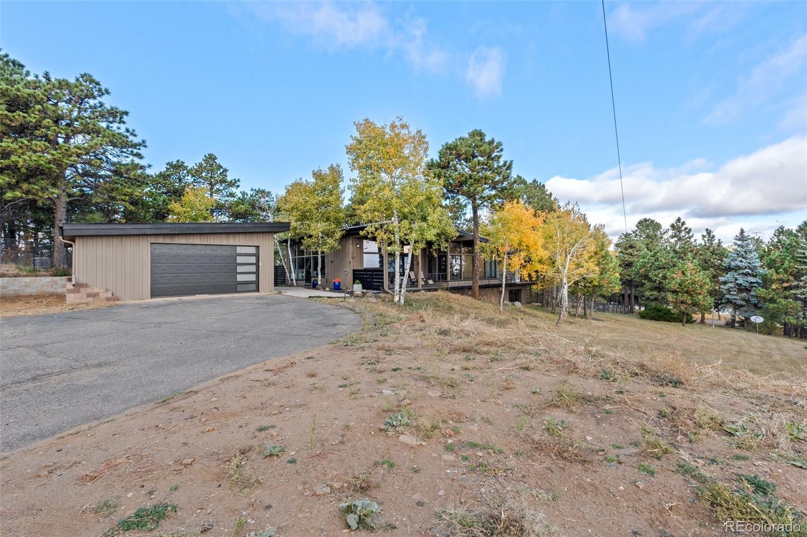 475 Colorow Road