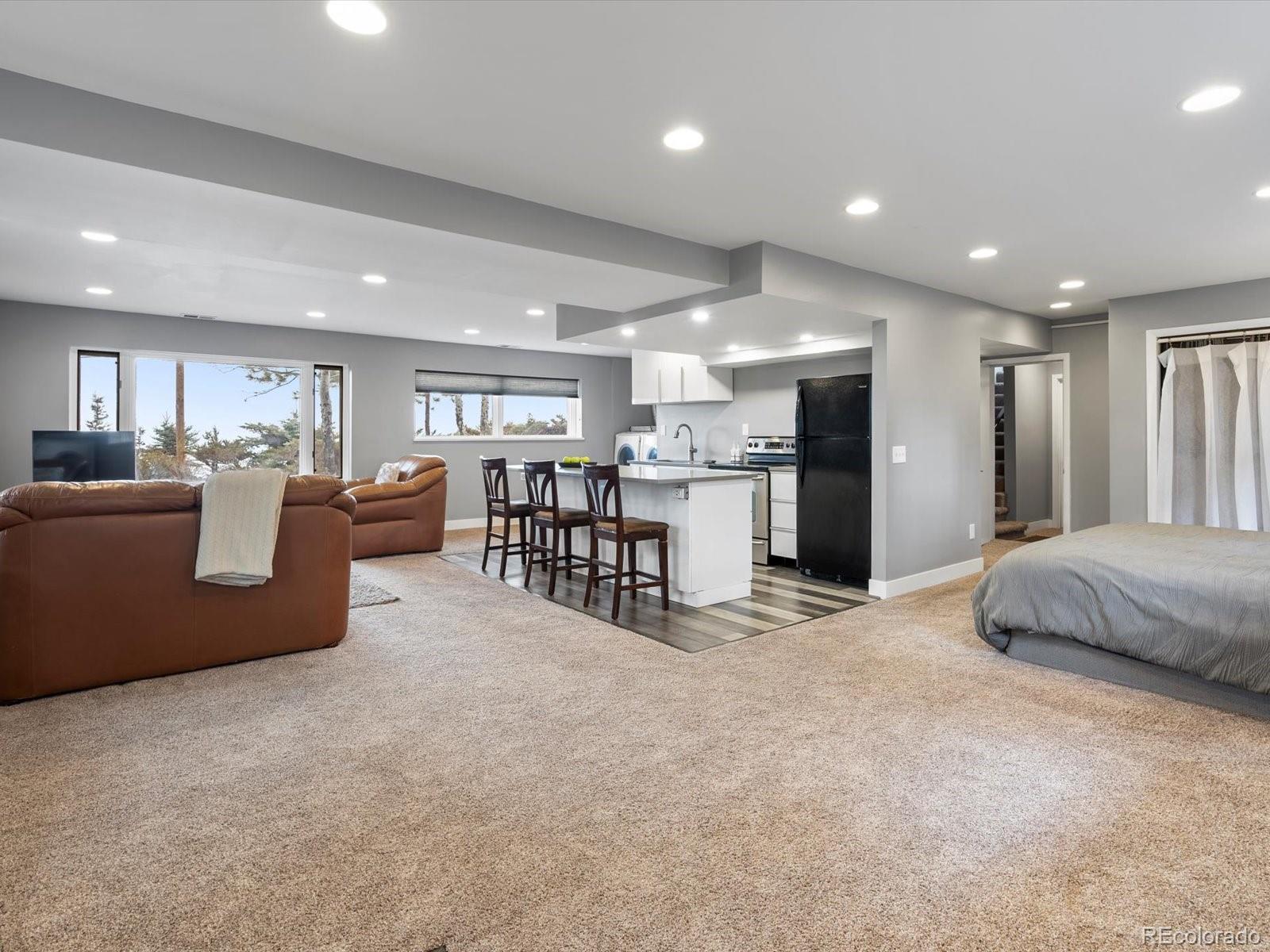 475 Colorow Road