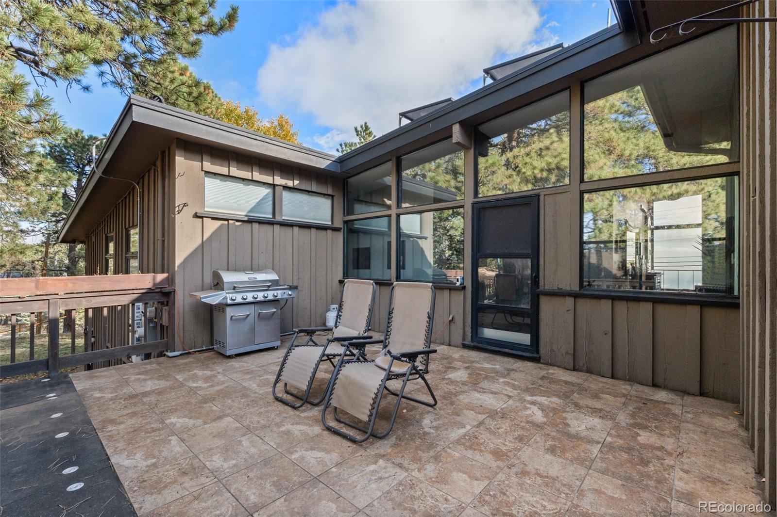 475 Colorow Road