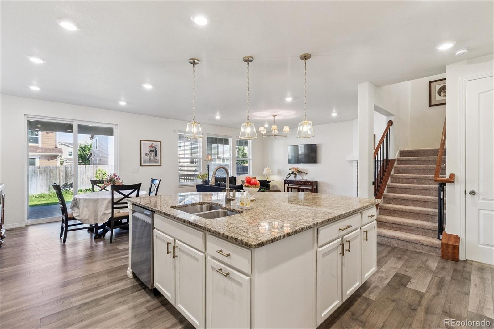 14938 Vienna Circle