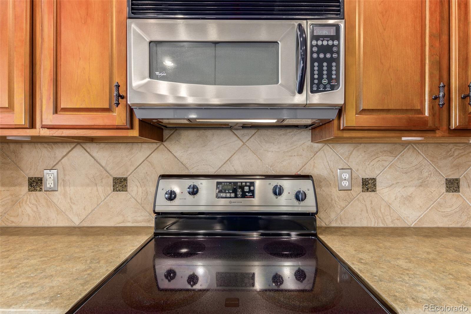 9109 Kornbrust Circle