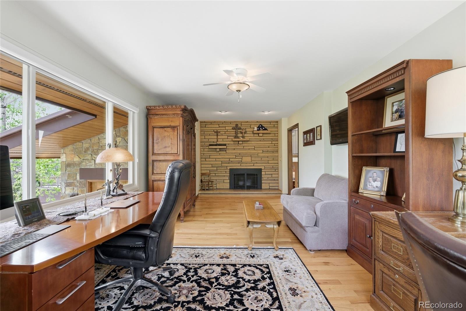 127 Granite Way