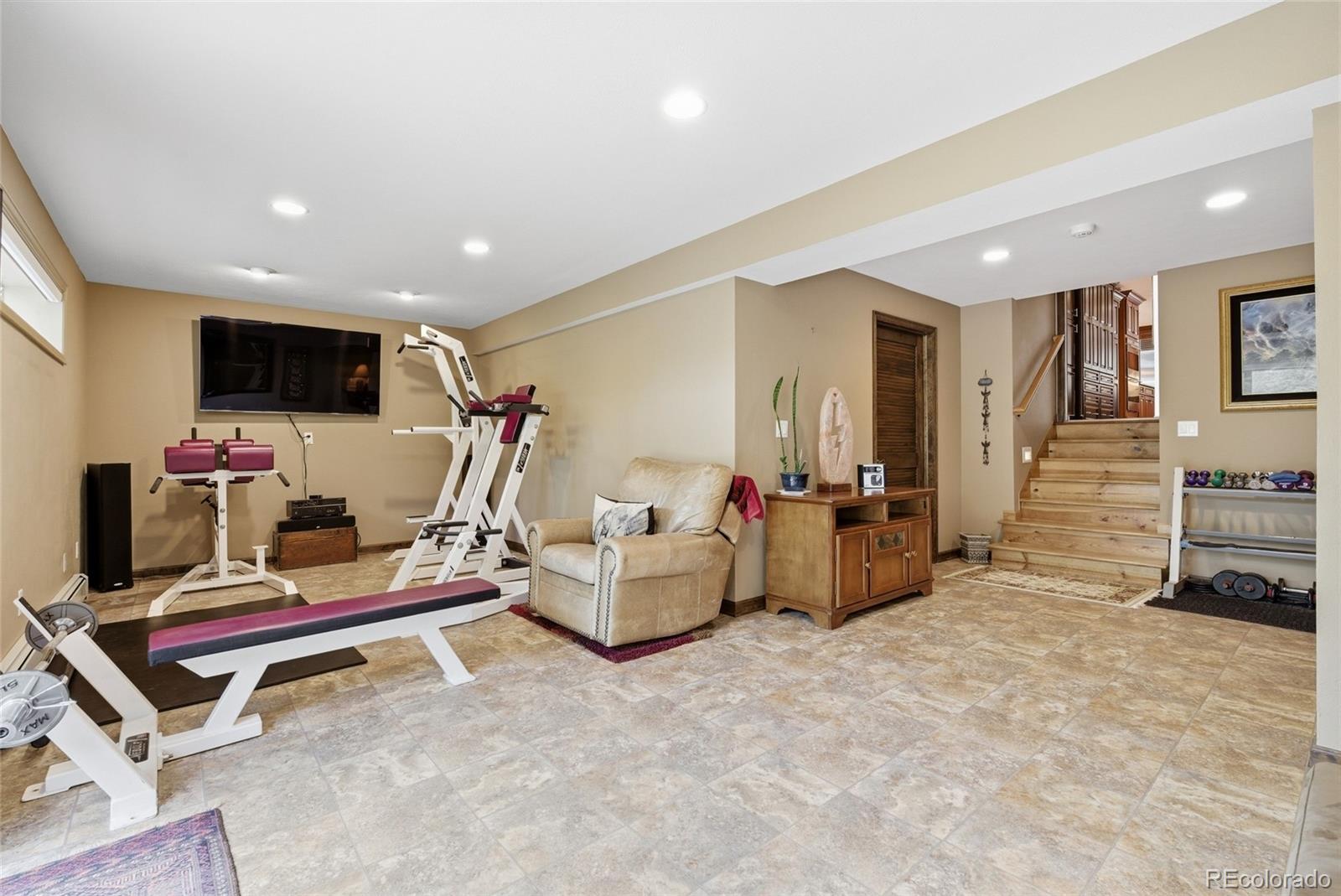 127 Granite Way