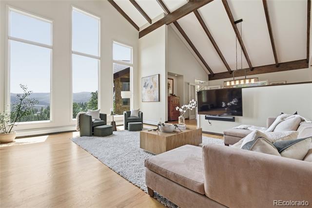 127 Granite Way