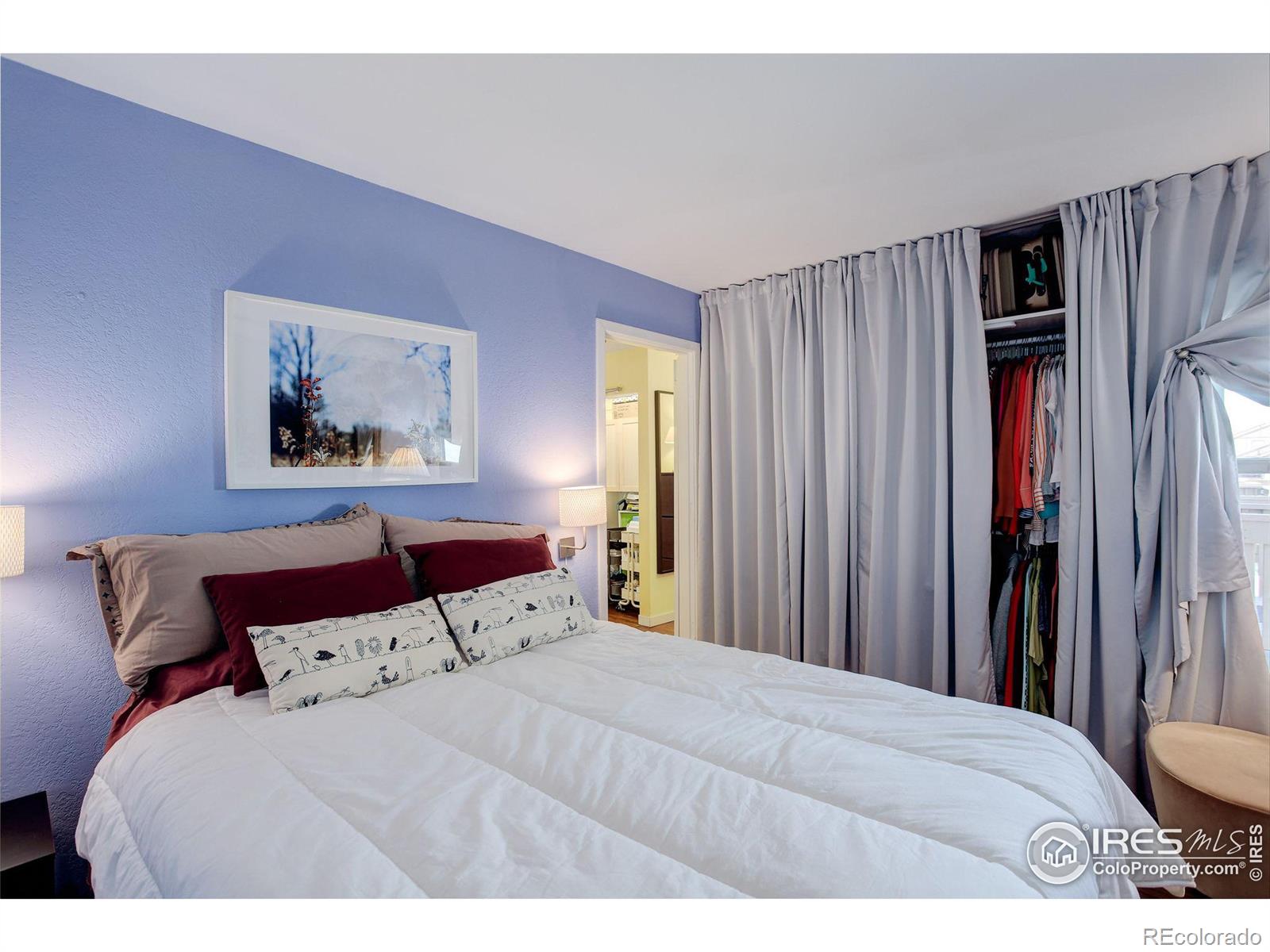 225 E 8th Avenue Unit: D-14