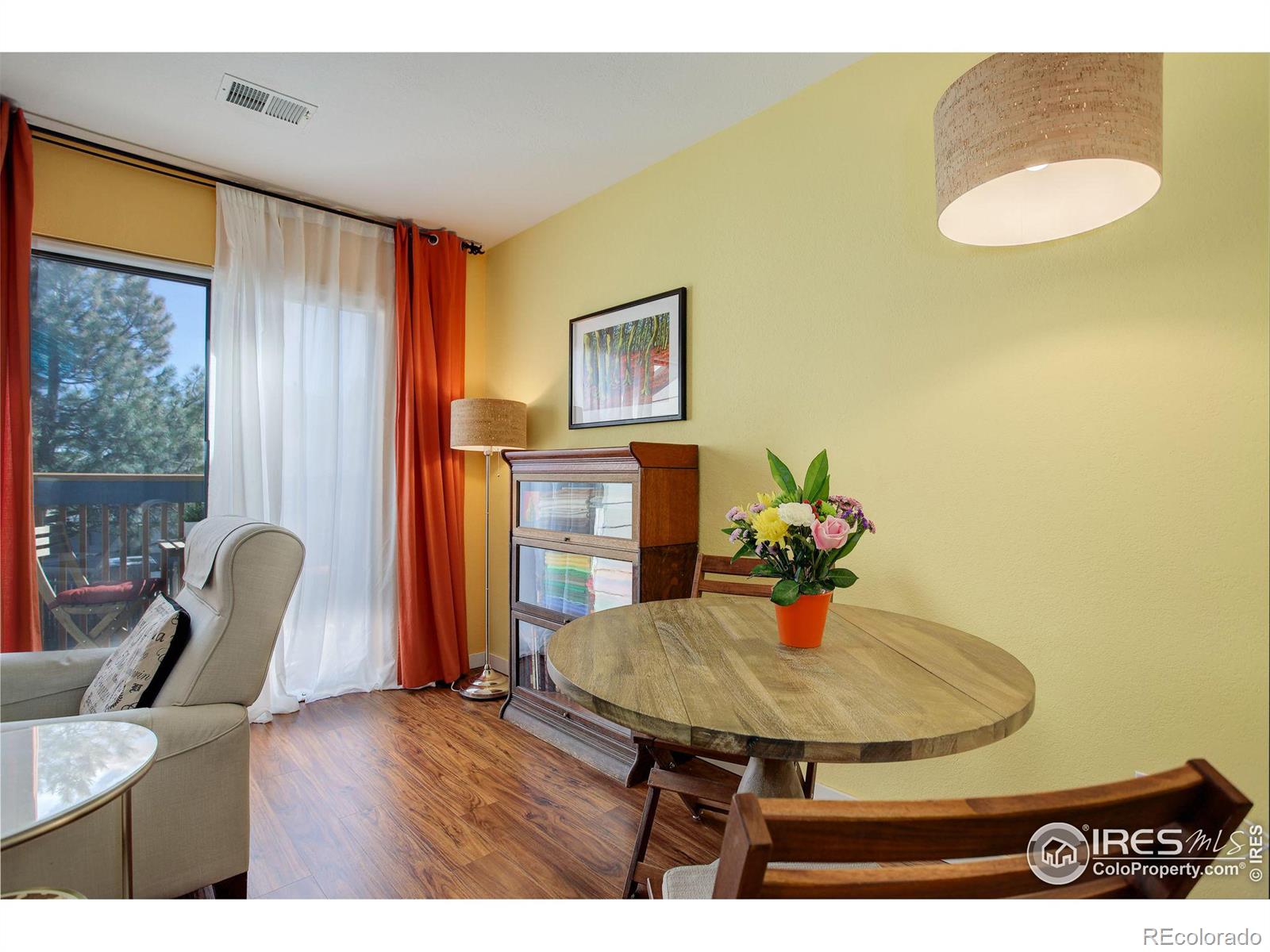 225 E 8th Avenue Unit: D-14