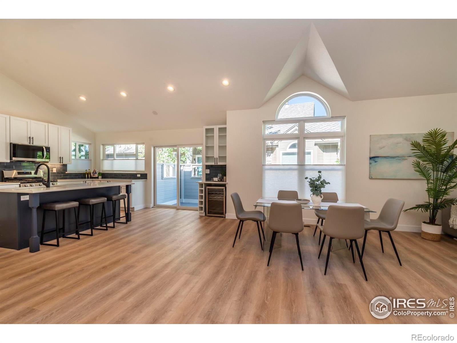 102 Springs Cove