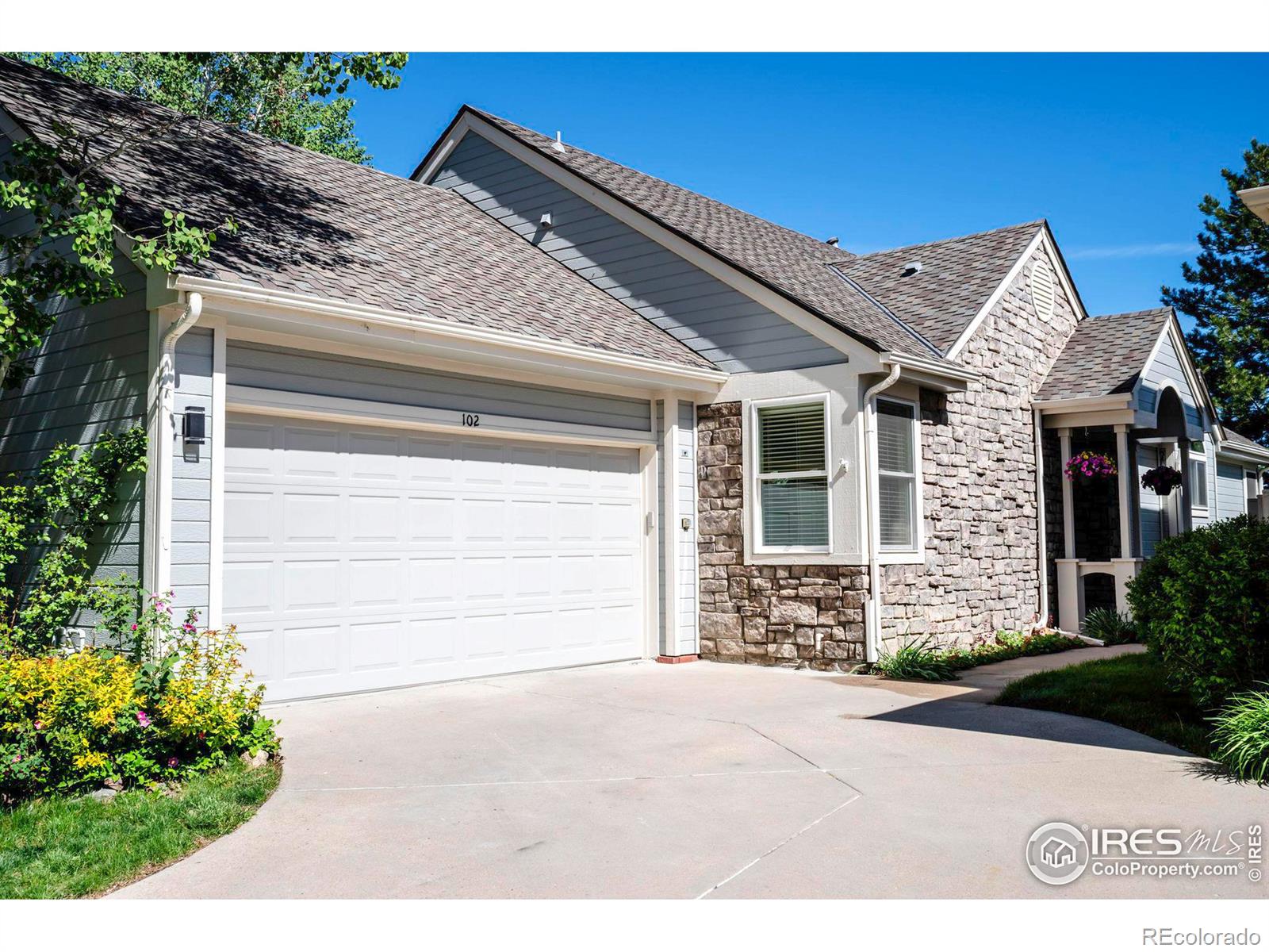 102 Springs Cove