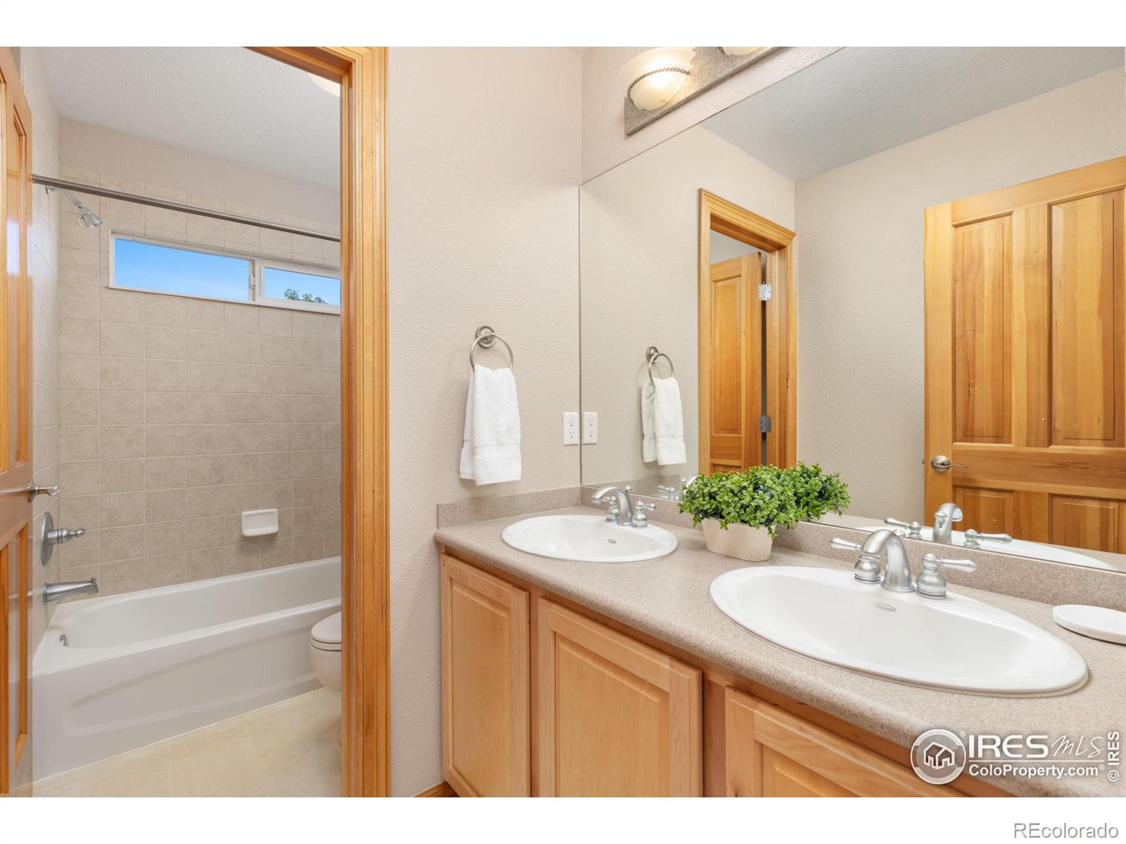 2841 Ironwood Circle