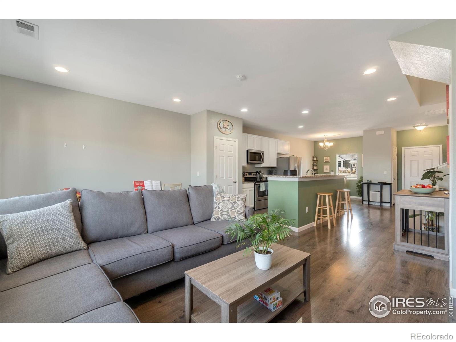 14700 E 104th Avenue Unit: 3602