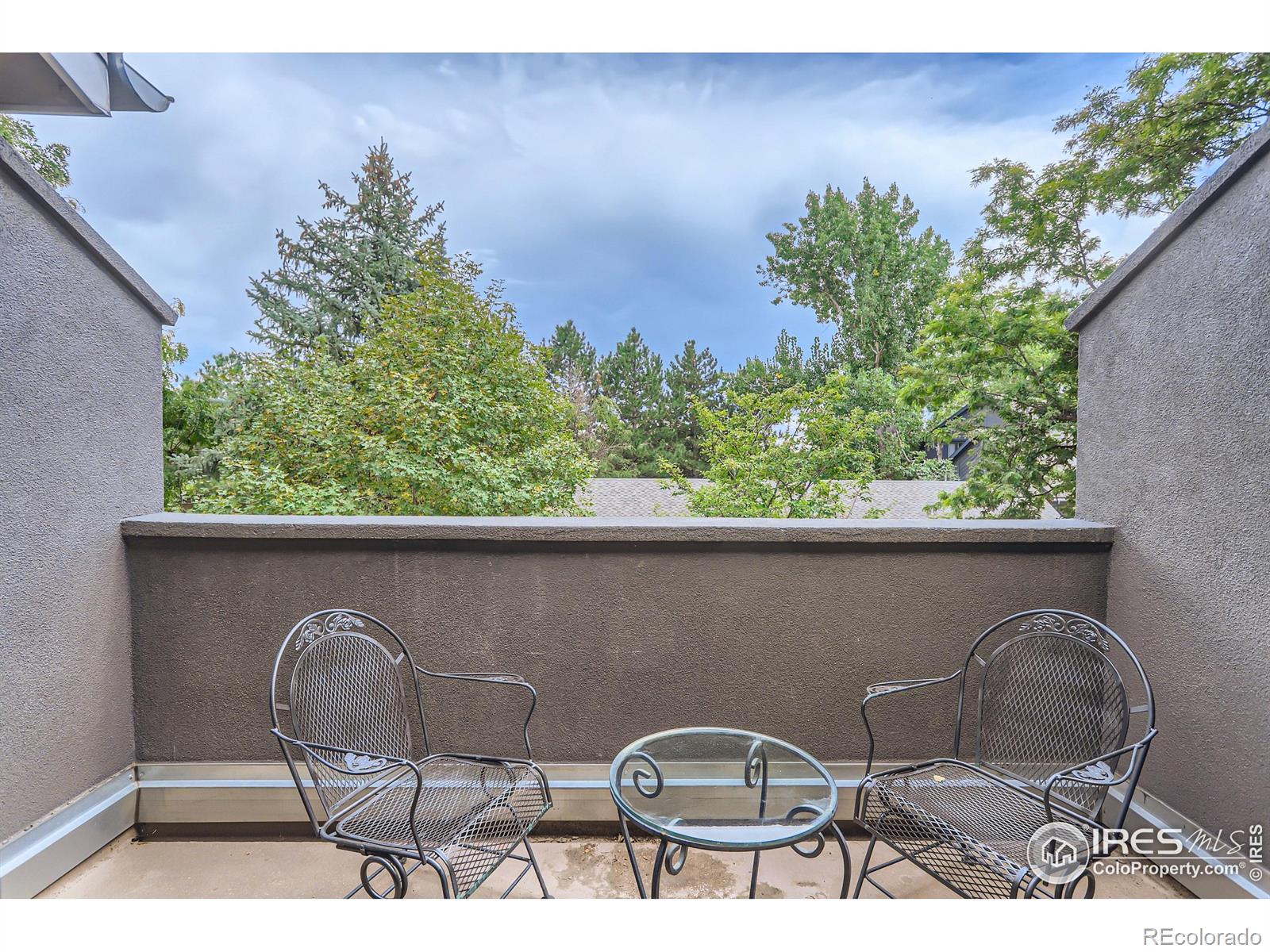 3673 Hazelwood Court