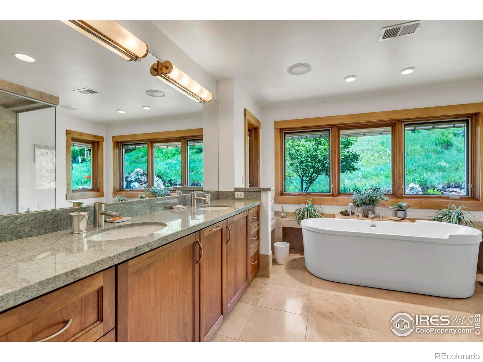 2675 Dakota Place Unit: (newlands)
