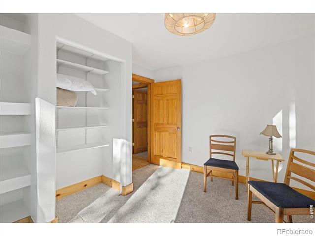 246 Rudi Lane W