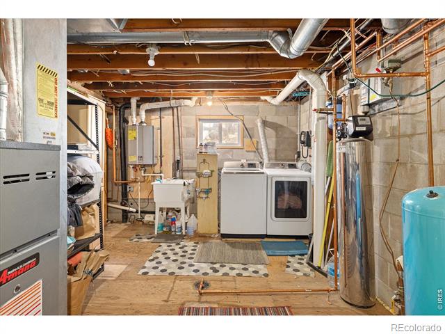 246 Rudi Lane W