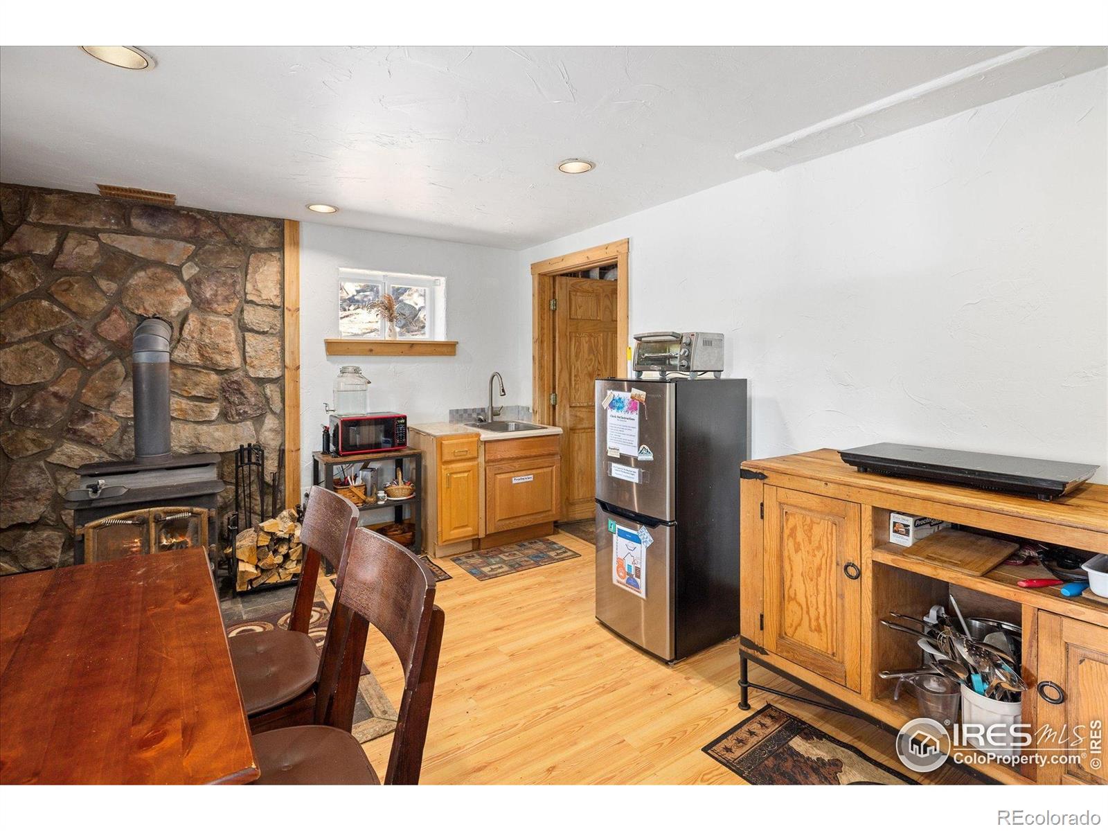 246 Rudi Lane W