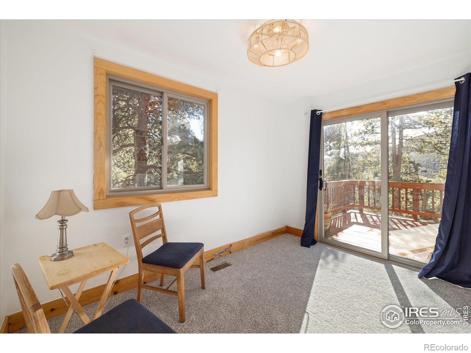 246 Rudi Lane W