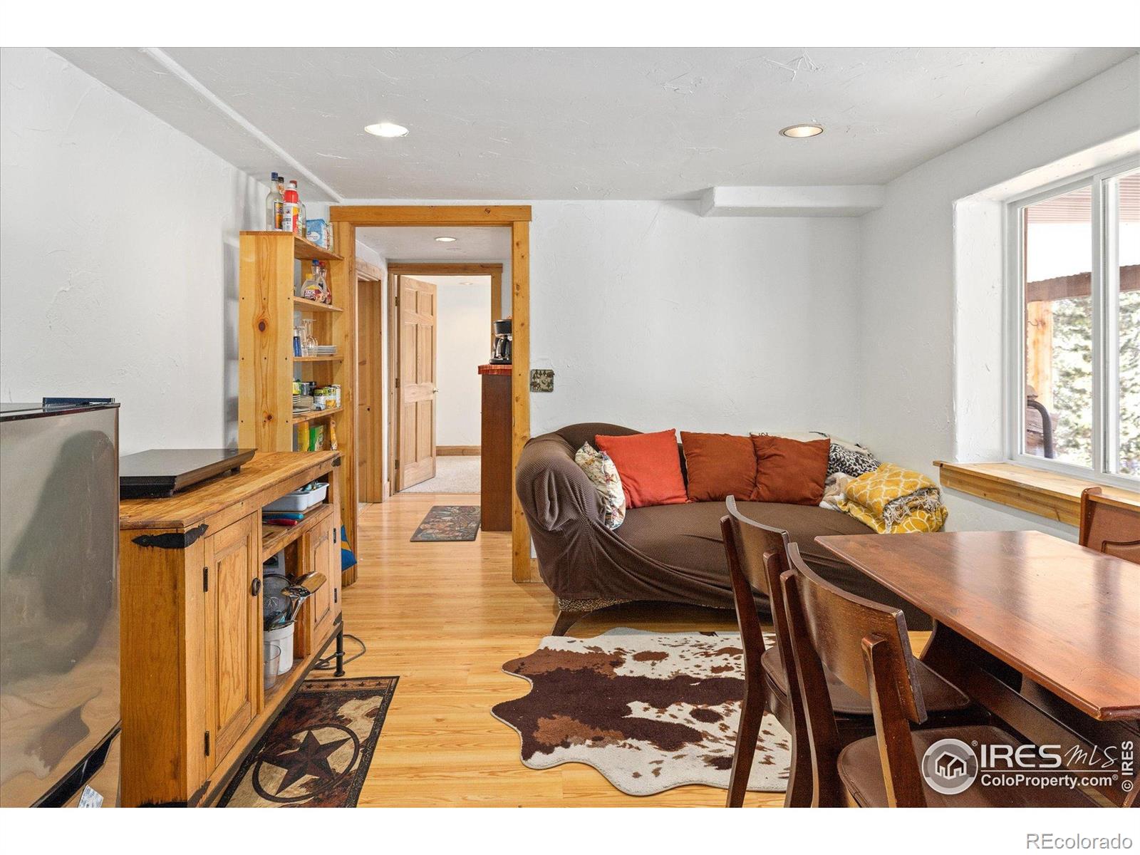246 Rudi Lane W