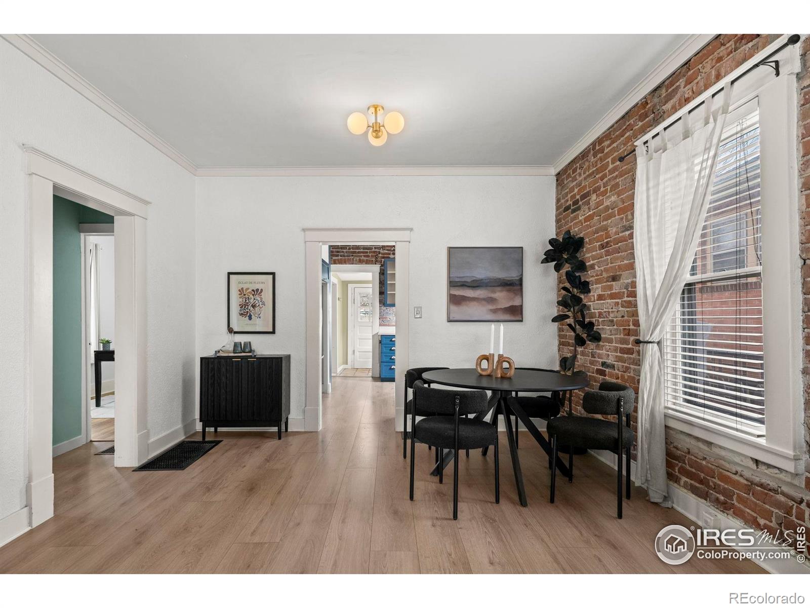 1056 S Pennsylvania Street