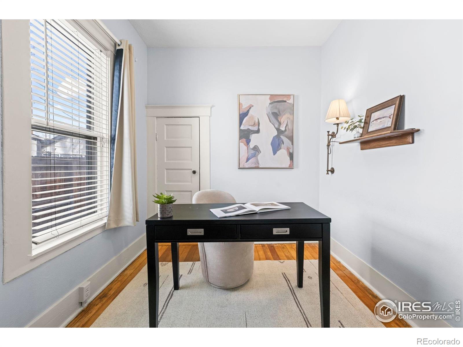 1056 S Pennsylvania Street