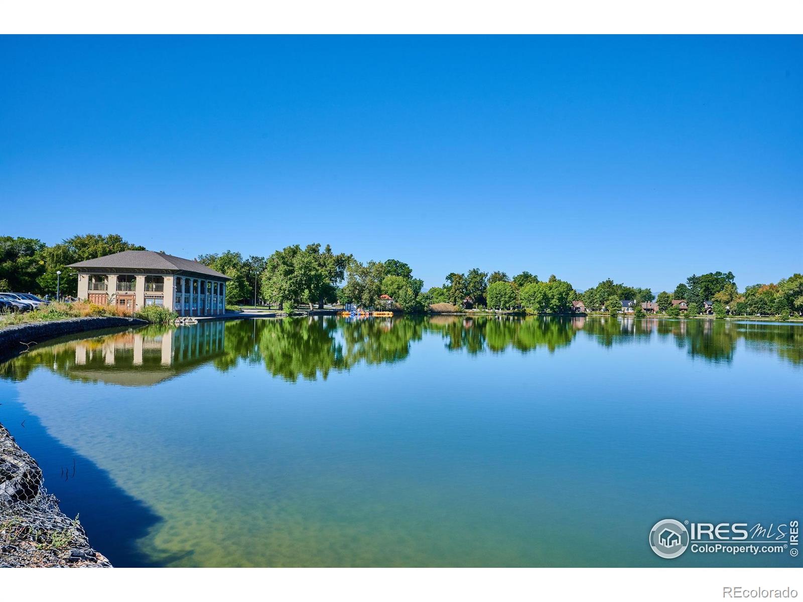 1056 S Pennsylvania Street