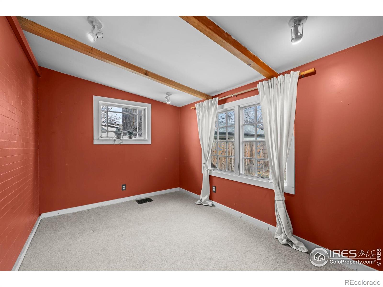 1056 S Pennsylvania Street