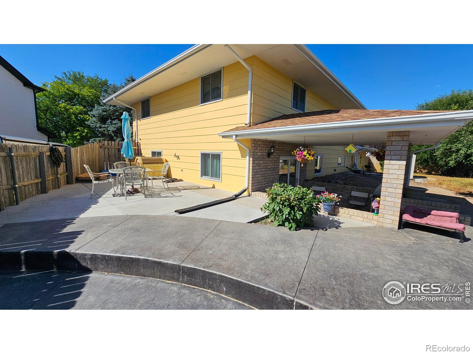 420 Applewood Street