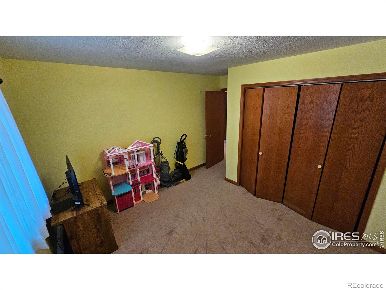 420 Applewood Street