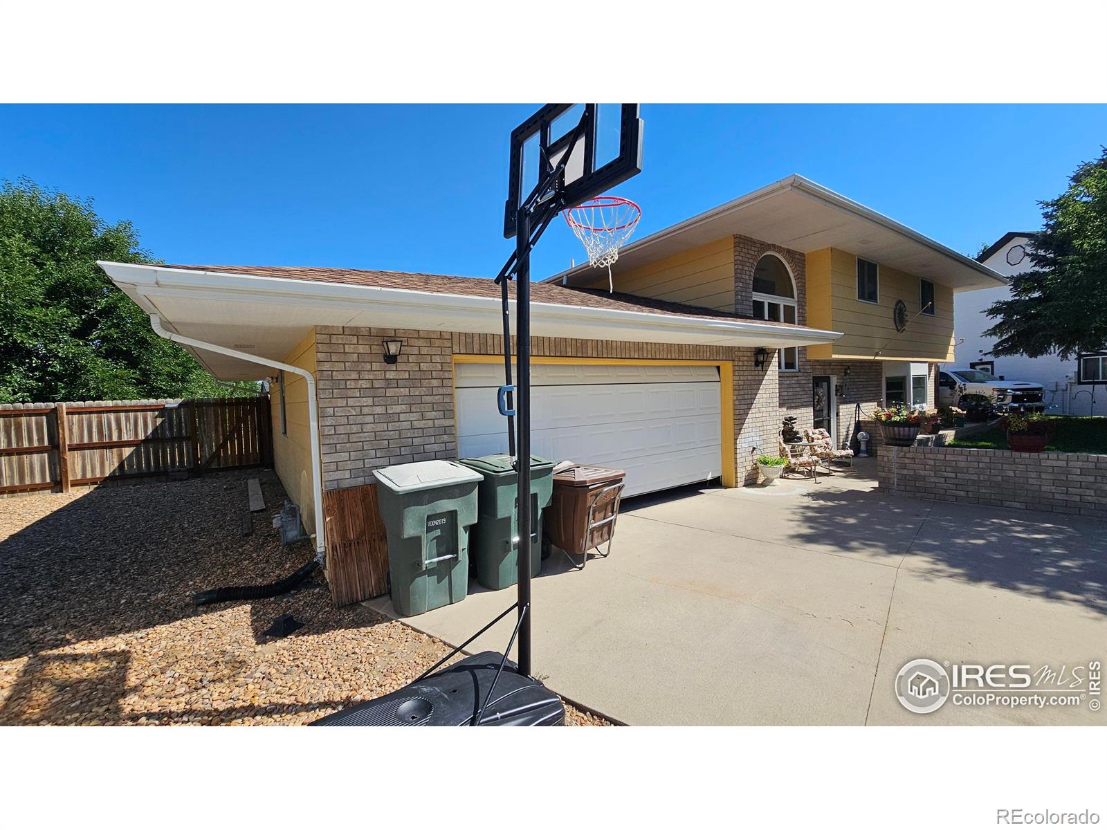 420 Applewood Street