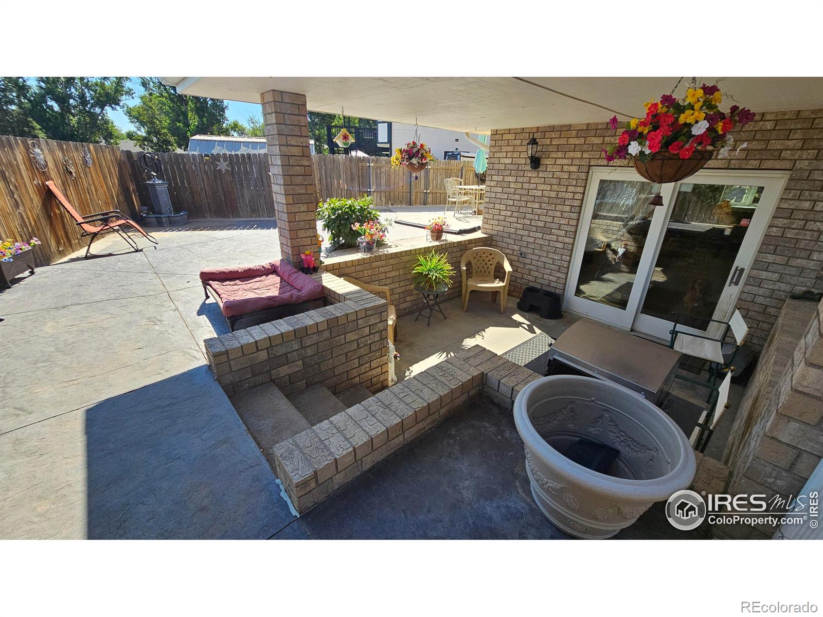 420 Applewood Street