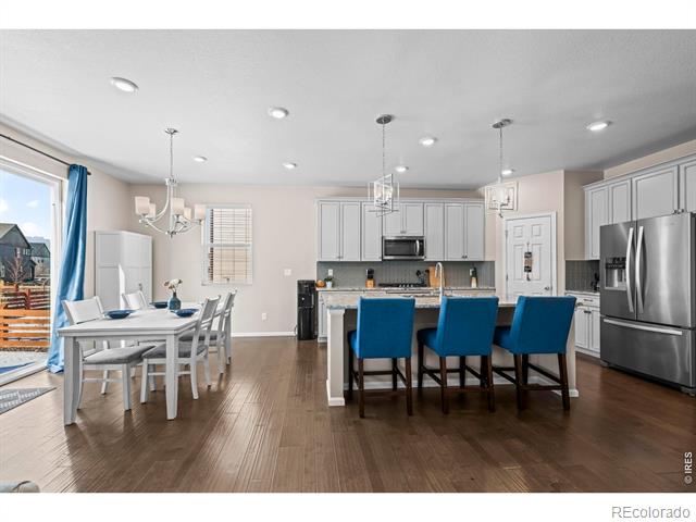 652 Pinecliff Drive