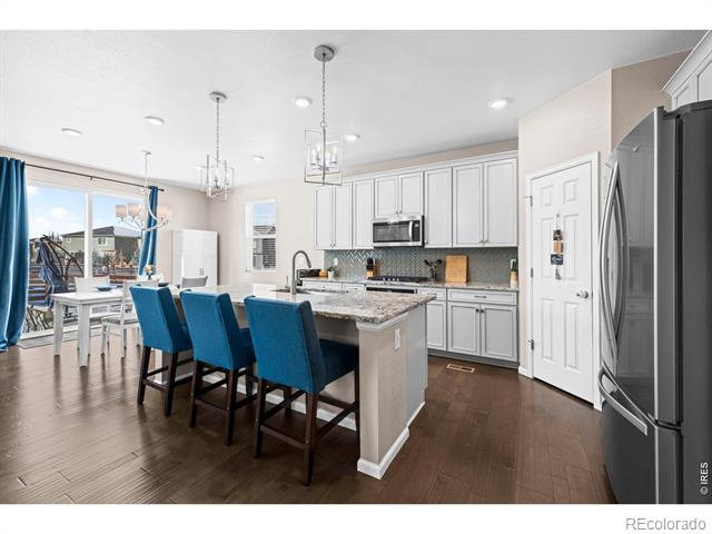 652 Pinecliff Drive