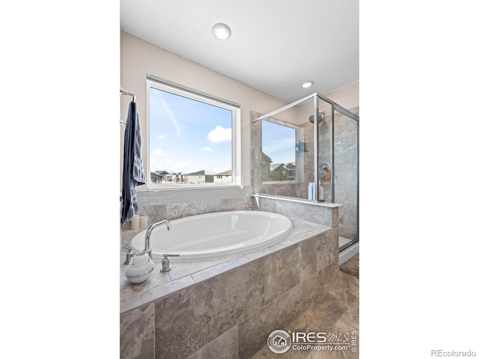 652 Pinecliff Drive