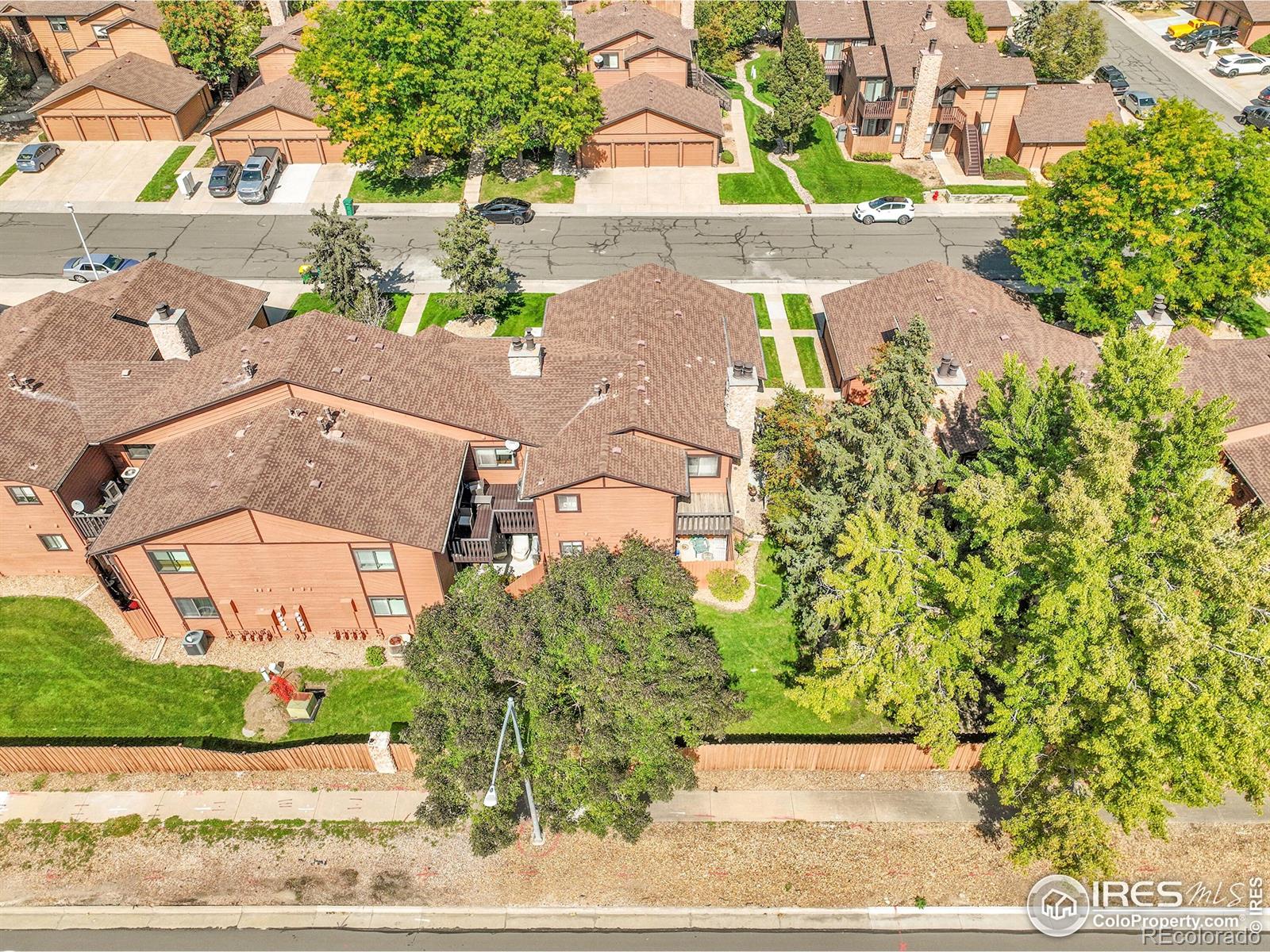 9438 W 89th Circle