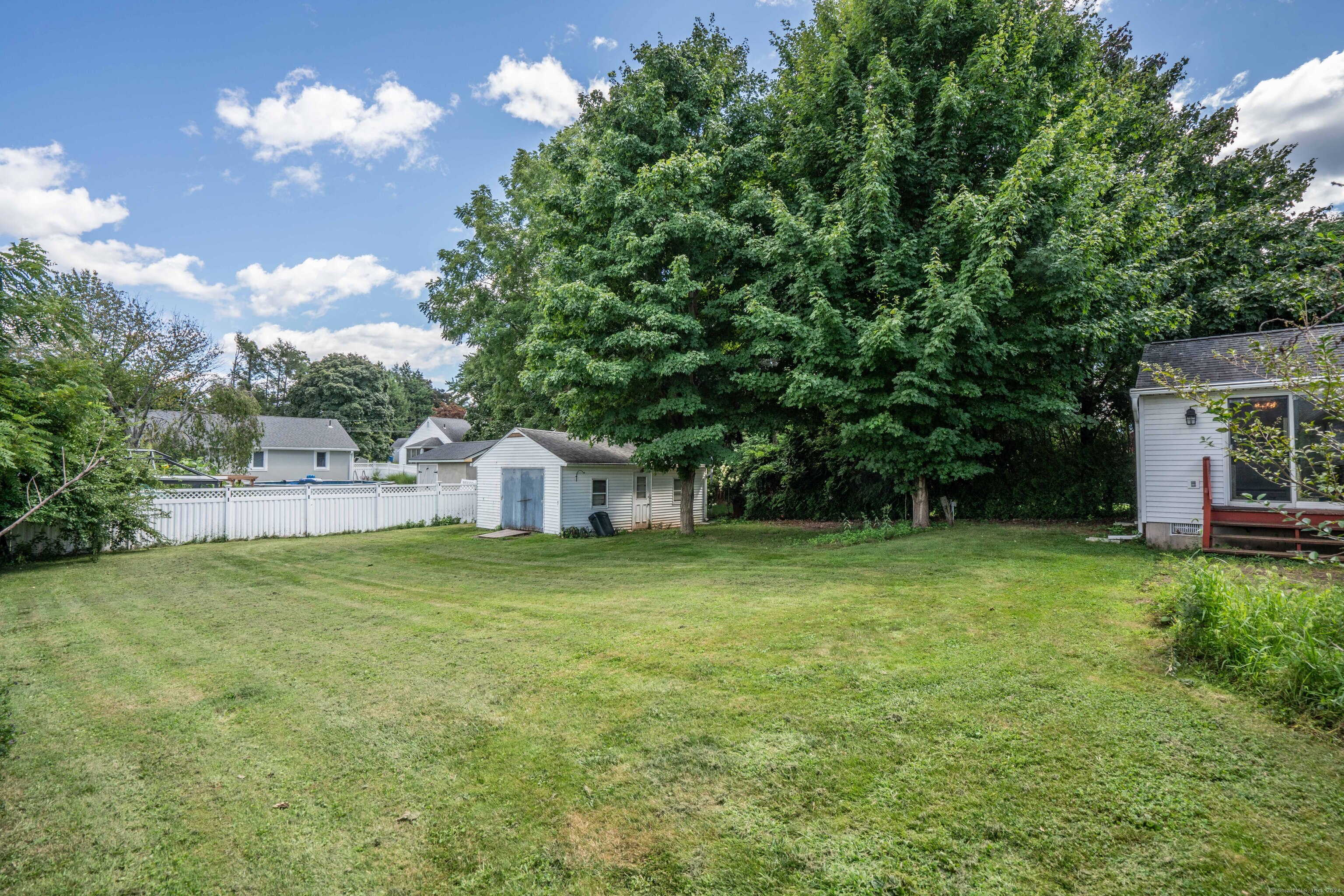 40 Sterling Drive