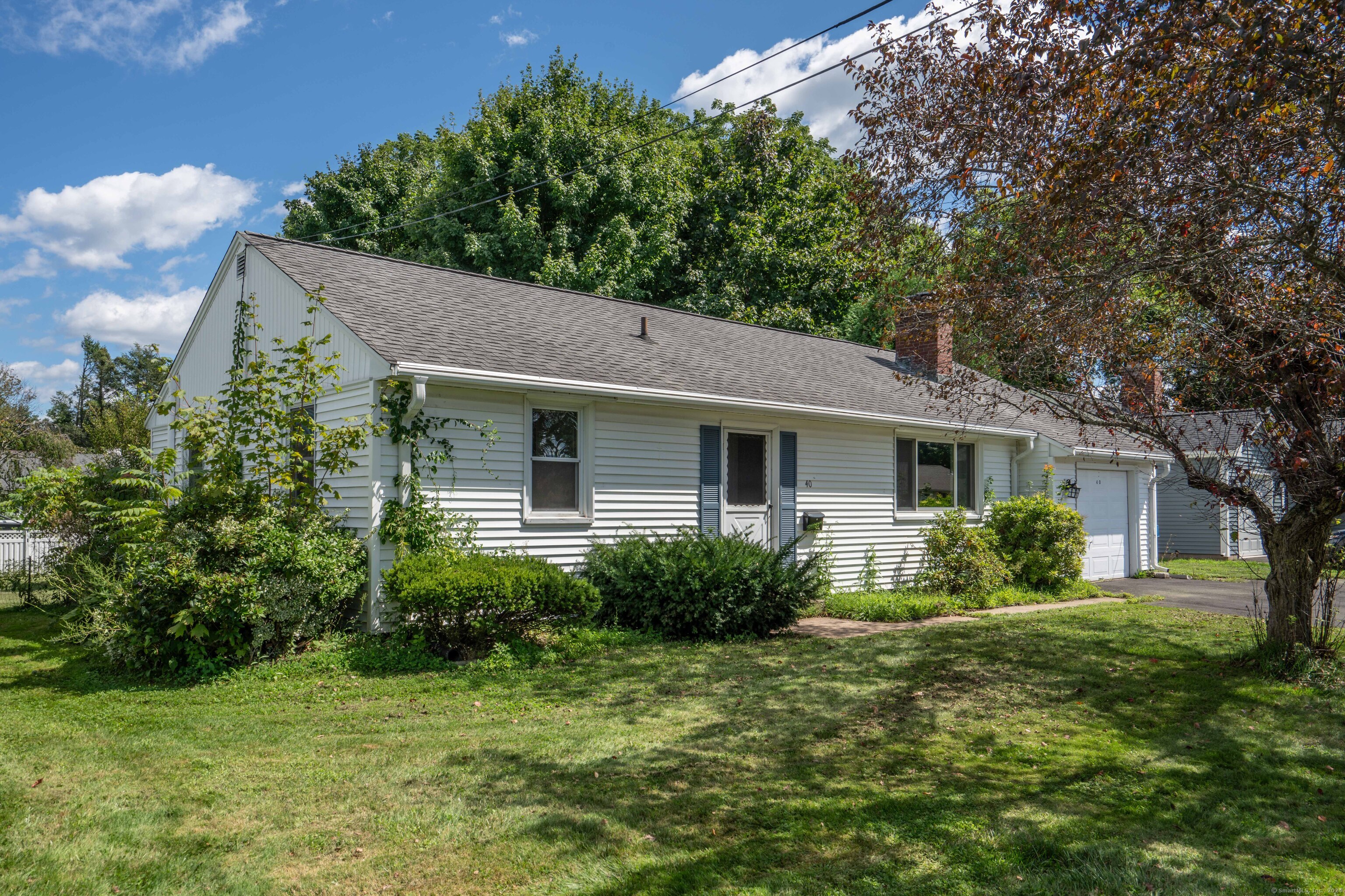 40 Sterling Drive