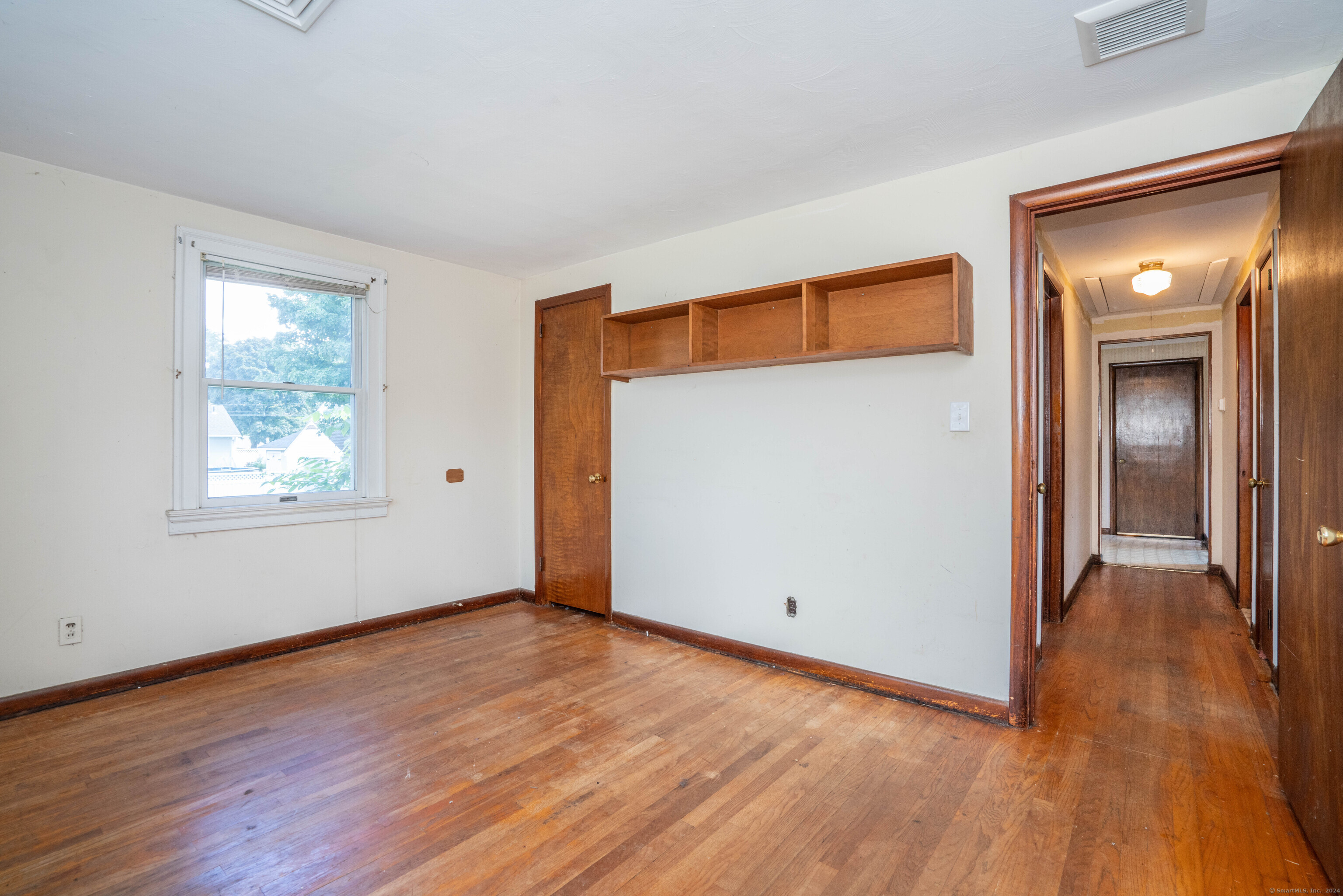 40 Sterling Drive