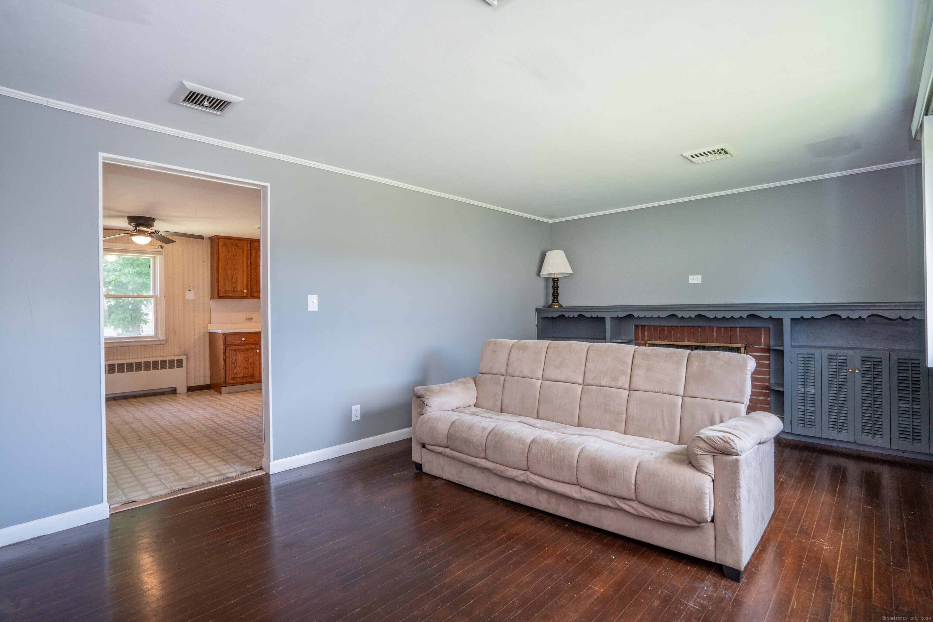 40 Sterling Drive
