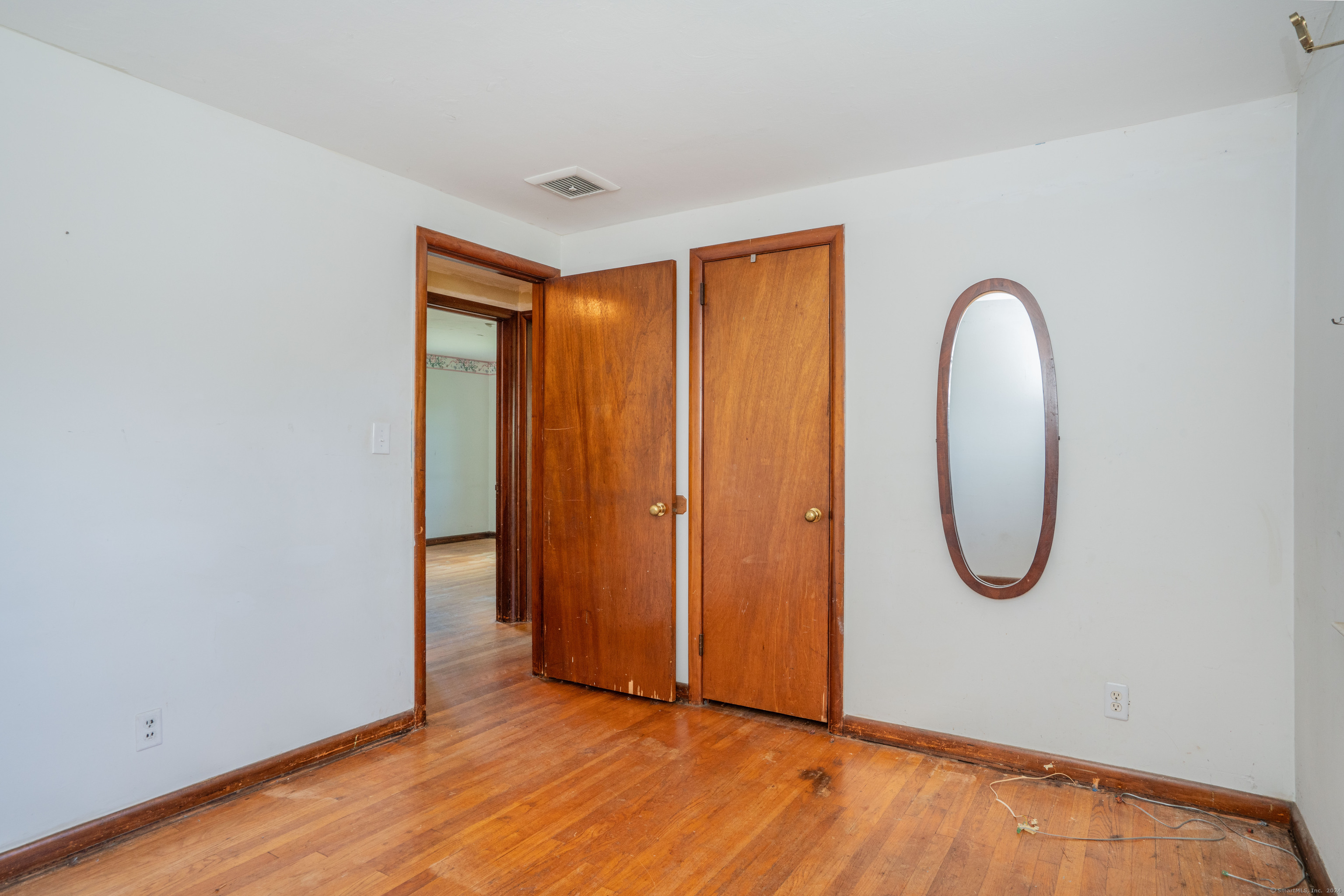 40 Sterling Drive