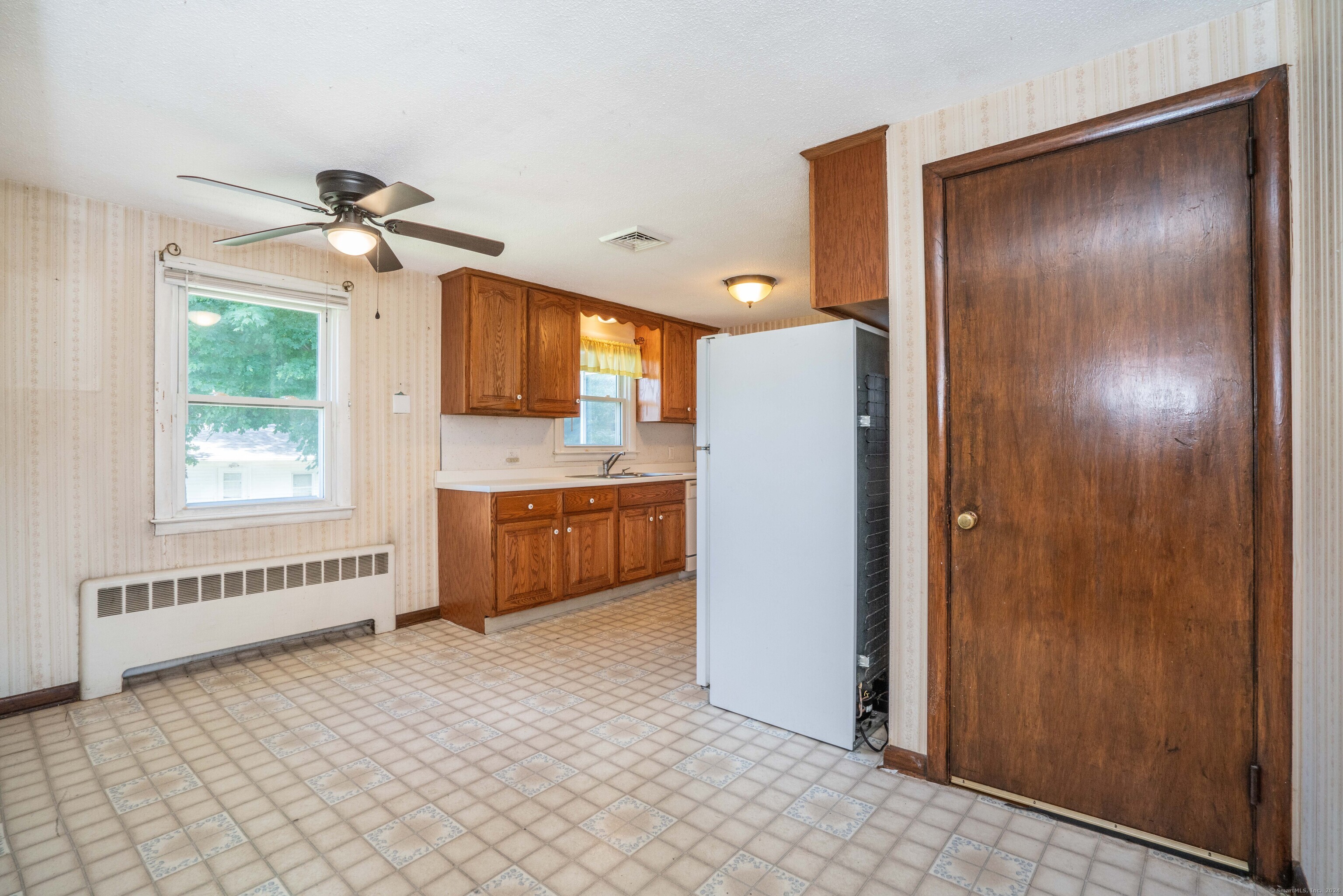 40 Sterling Drive