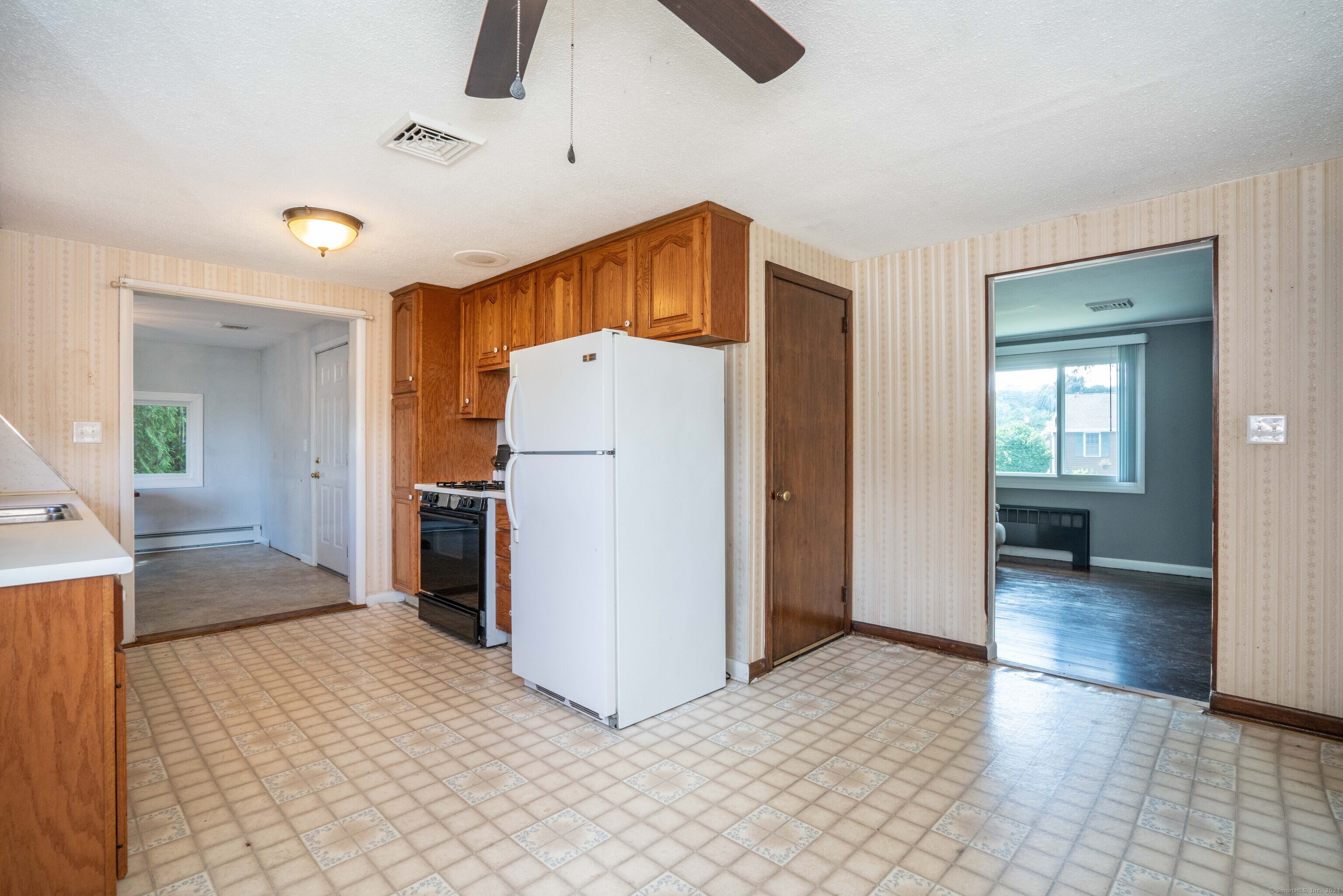 40 Sterling Drive