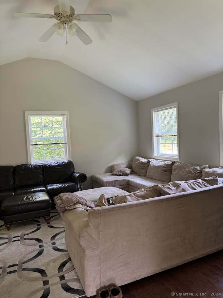 6 Manor Road