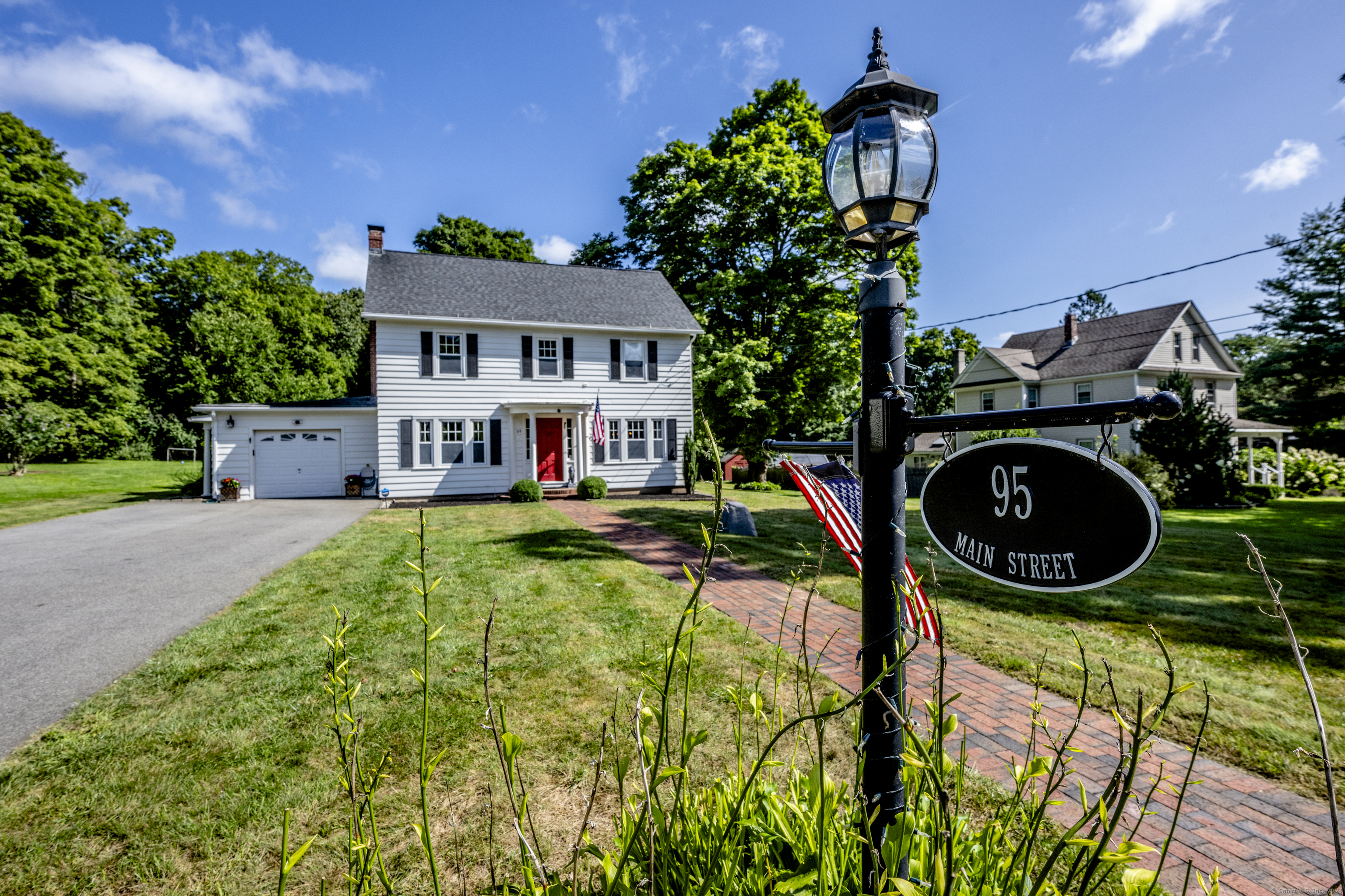 95 Main Street