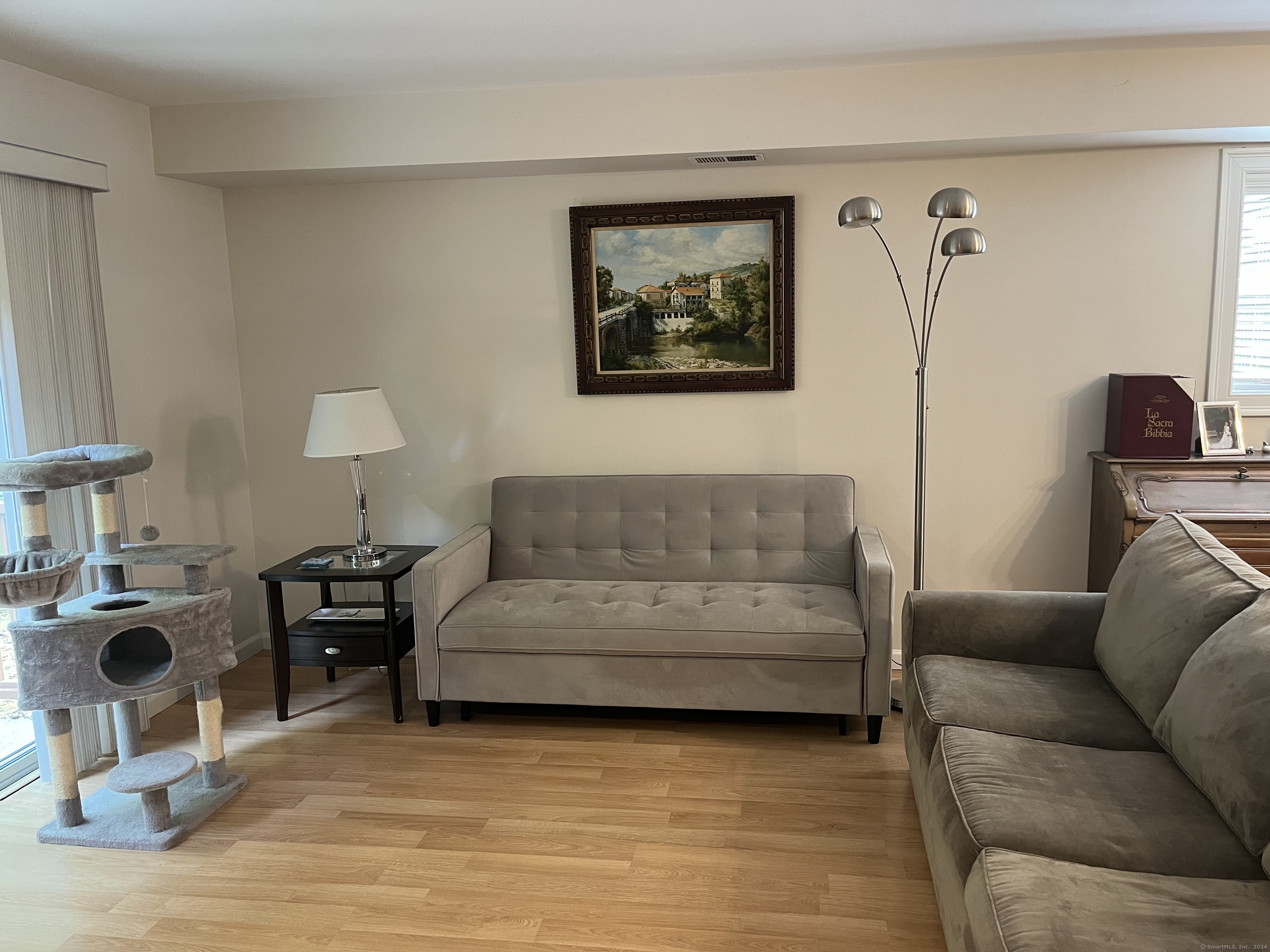 152 Summerhill Road 152