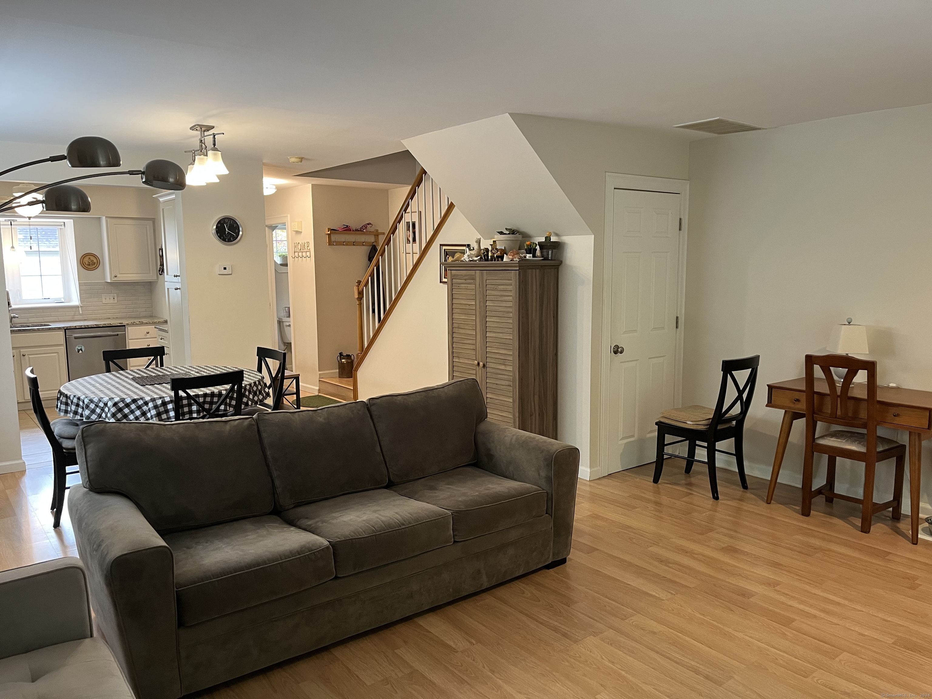 152 Summerhill Road 152